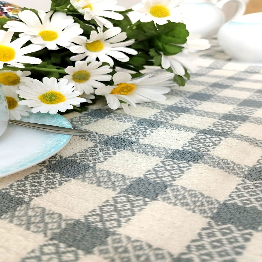 رومیزی دست بافت