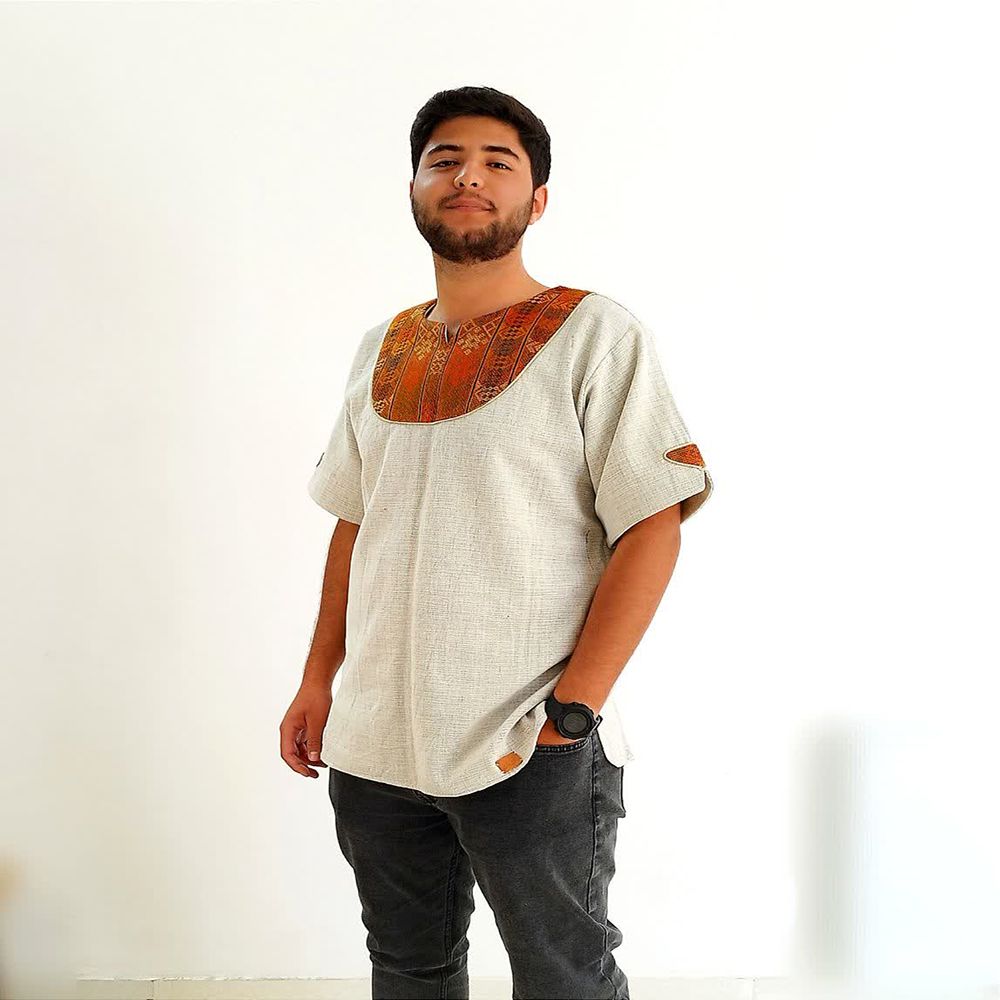 تیشرت سوزن دوزی